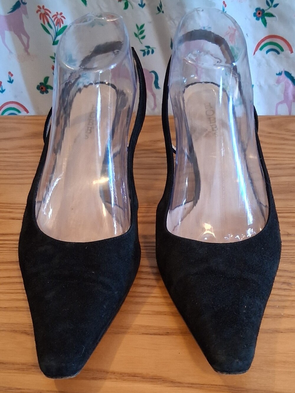 Euc Hobbs Black Suede Kitten Slingback Goth Pointed Heel Pump Shoe Sz 8.5 — image 2 of 8